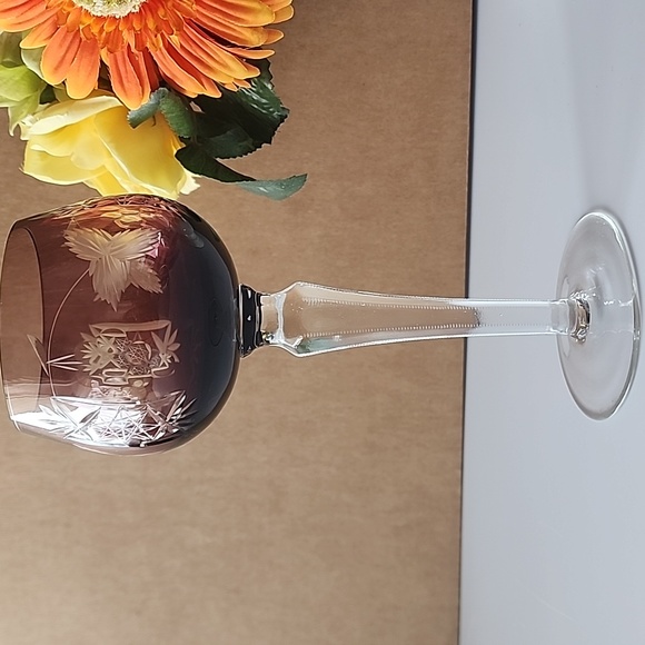 Ruby Red Crystal Etched Wine Hock Goblet. Champagne/Water/Wine Glass. - Picture 2 of 12